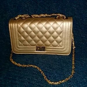 Gold quilted/red interior chain bag